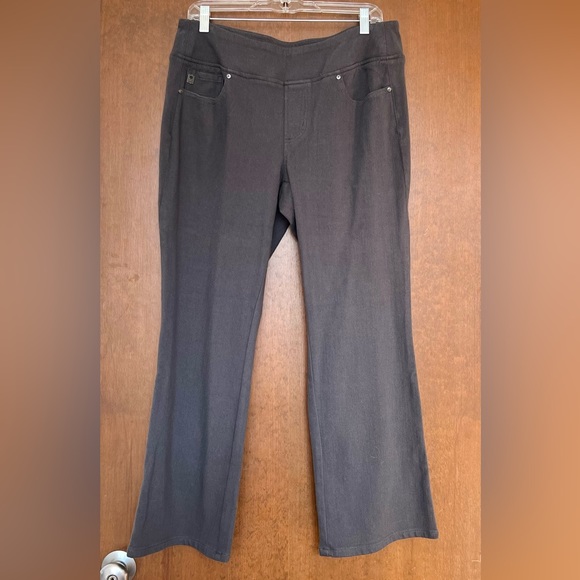 Kim Gravel Pull-On Bootcut Jeans, 14P - Picture 1 of 8